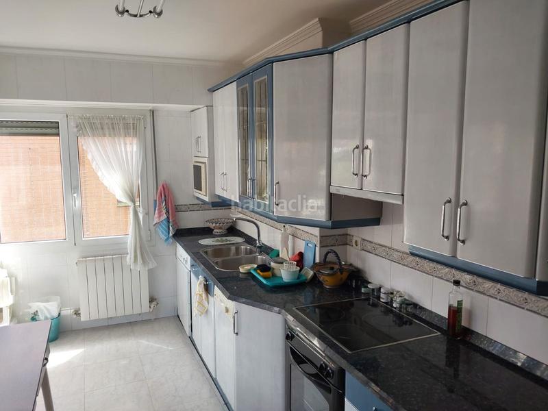 Foto 4307d88a-d6f3-4d0e-b077-f671ea200c26. Appartement avec chauffage dans Centro - Albiz - Markonzaga Sestao