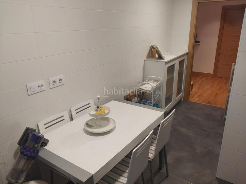 Foto 406a0d5a-0d83-41c3-803f-238fdffbd904. Miete etagenwohnung mit heizung in Rekalde Centro Bilbao