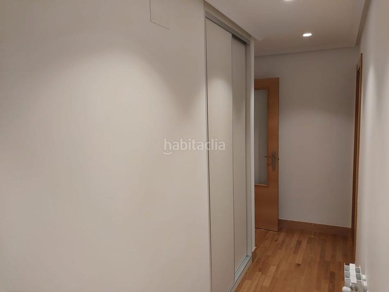 Foto d78109e3-a6ed-47c1-8c28-c6e0fbd6d6d4. Miete etagenwohnung mit heizung in Rekalde Centro Bilbao