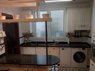 Etagenwohnung  Sabino arana. Piso en sabino arana