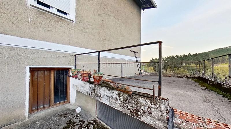 Foto 2043861f-2f0b-4f32-a801-63a363390f66. Pis a Lemoa