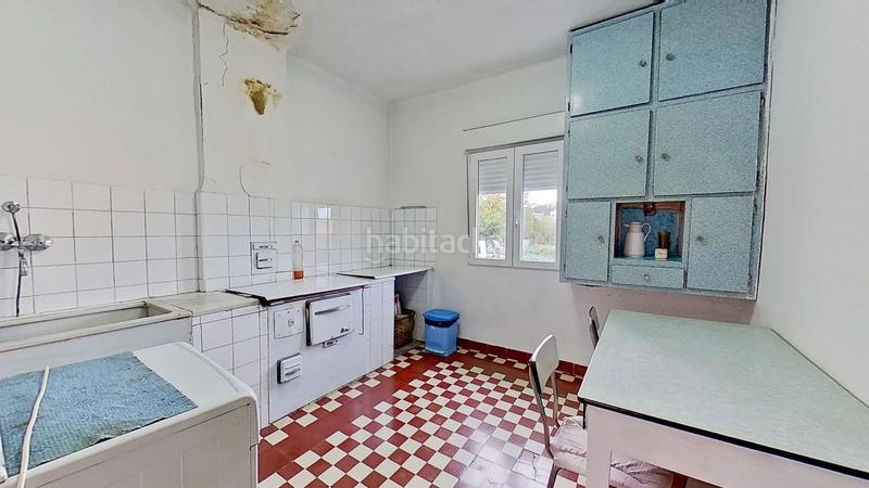 Foto 28e0d607-fefb-48e0-9373-9193d1112a44. Pis a Lemoa