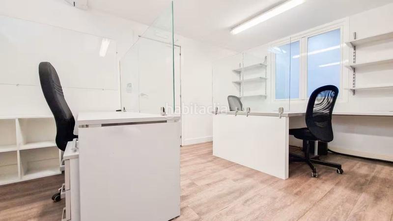 Foto 9ef23e71-001b-499a-b8a5-2899fff0843c. Büro mit heizung parking in Hernani