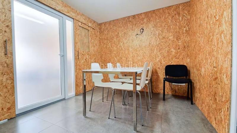 Foto a2192f6d-14b8-4edd-a844-77971847563b. Büro mit heizung parking in Hernani