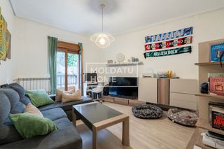 Appartamento in Gros. Piso en sagúes gros.