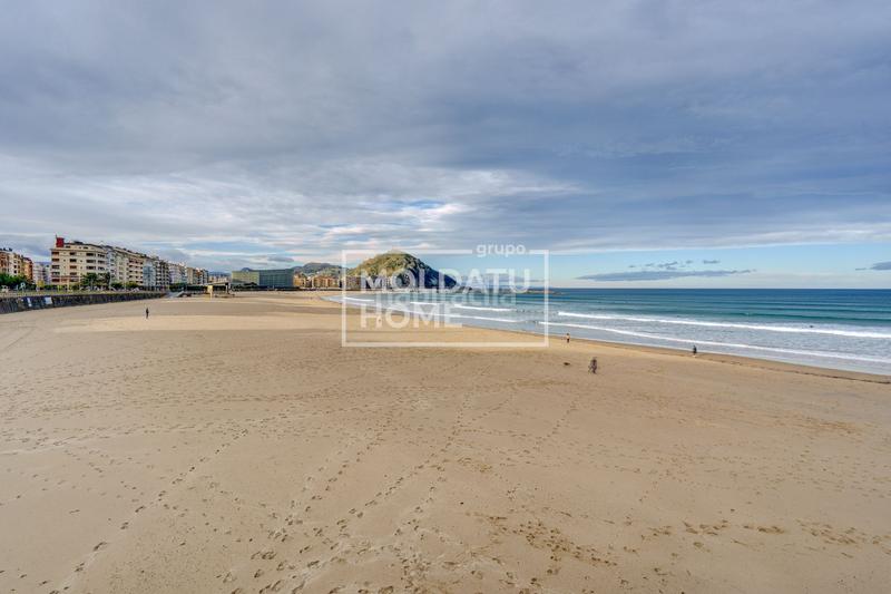 Foto c14ebd1f-ee26-4fe0-988e-45d891f6fee6. Piso sagúes. jose miguel barandiaran en Gros Donostia - San Sebastián