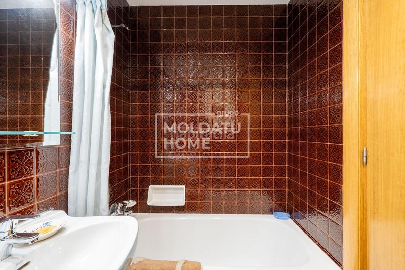 Foto 2330ba7c-c5c5-4815-a53b-7527c86dbe07. Appartamento con riscaldamento in Amara Donostia - San Sebastián