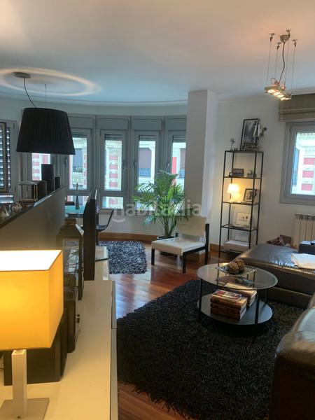 Foto 0cfb7b28-6c06-41ca-bbff-ad18941d66a0. Etagenwohnung mit heizung in Zabalburu Bilbao