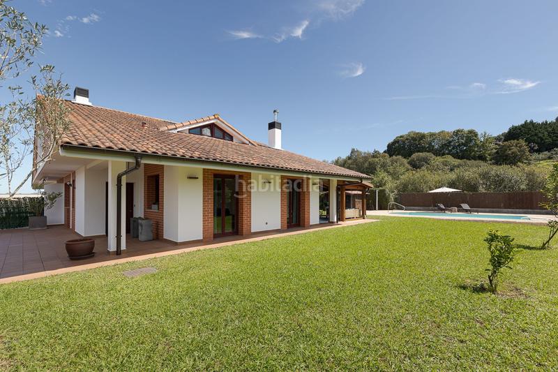 Foto 2d4e2186-c8ae-4fa2-9700-4a33289447ff. Haus mit heizung in Lapice - Larreaundi - Olaberria - Meaka Irun