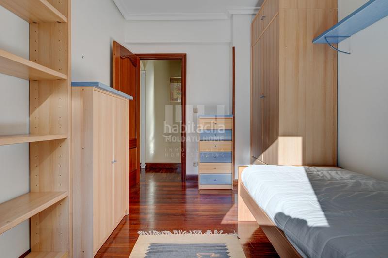 Foto 15927627-560a-458c-a7d8-f3ac5d3855b8. Piso calle aduana con gran terraza en Centro - Mendibil - Santiago Irun