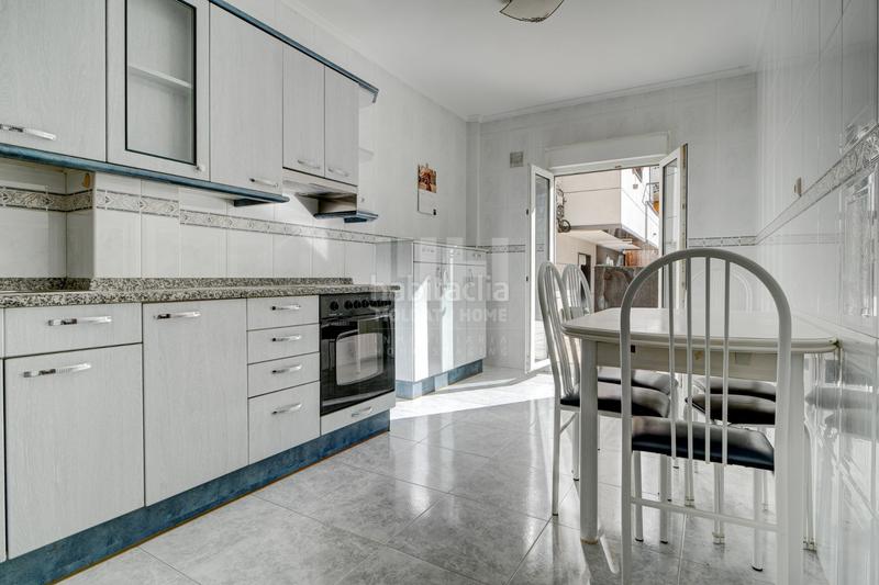 Foto 2423e8bc-d5d9-42d0-aff5-da6d8385e04b. Piso calle aduana con gran terraza en Centro - Mendibil - Santiago Irun