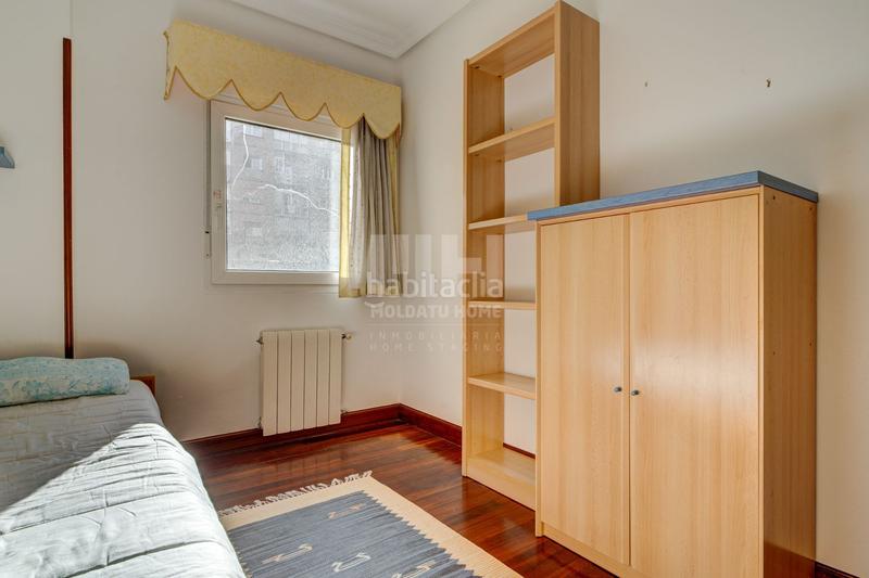 Foto 54ed7475-2821-4da4-ab9f-4d10b49d928e. Piso calle aduana con gran terraza en Centro - Mendibil - Santiago Irun