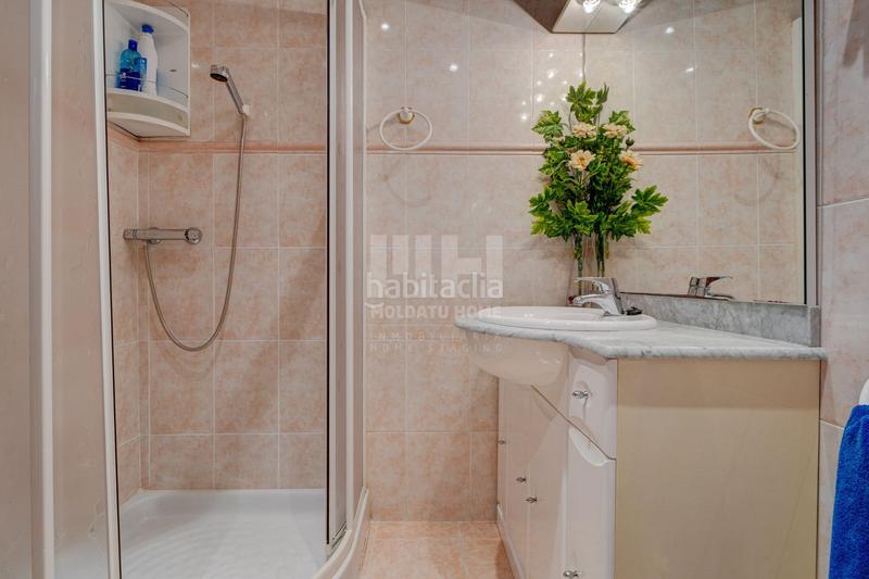 Foto 9109cbaf-6190-41d9-b8ee-5ee2e0b99609. Piso calle aduana con gran terraza en Centro - Mendibil - Santiago Irun