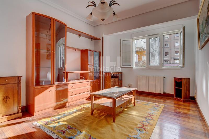 Foto 91fd222f-4225-483a-a0de-2fa852f1a6f6. Piso calle aduana con gran terraza en Centro - Mendibil - Santiago Irun