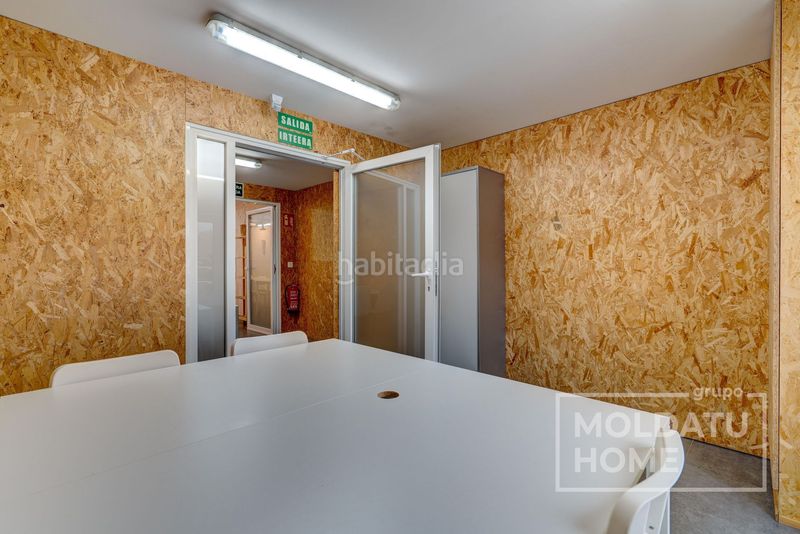 Foto c5b97001-32bb-43c9-87b8-fca46b34451e. Nau industrial a Hernani