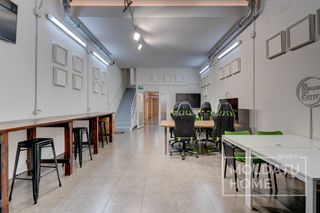 Capannone industriale in Hernani. Coworking en hernani, polígono eziago