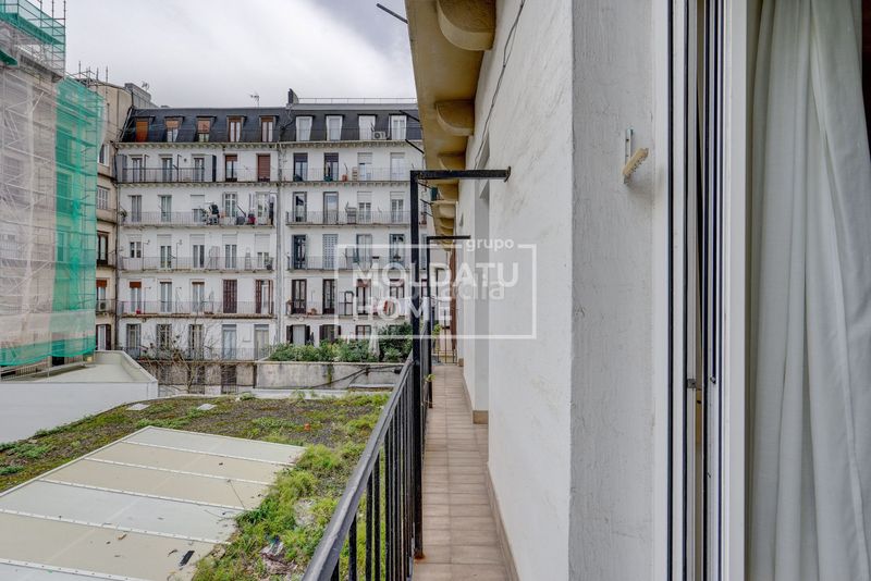 Foto 3240d55b-6a0a-400c-a8e4-02e354b0729a. Apartament amb calefacció a Área Romántica Donostia - San Sebastián
