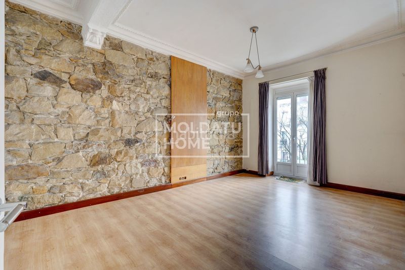 Foto 59cecde4-4e6f-455c-a2af-1fe996360674. Apartament amb calefacció a Área Romántica Donostia - San Sebastián