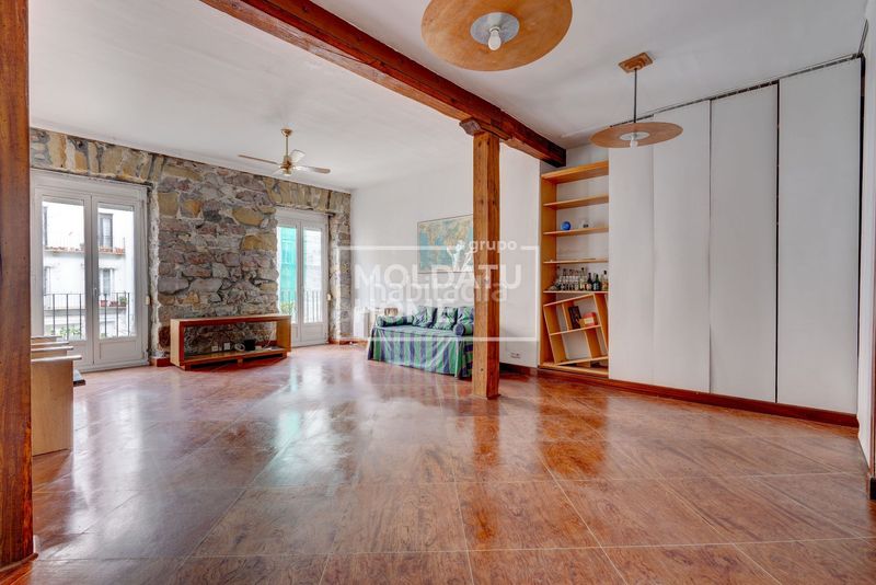 Foto b36a3c00-92d7-4b9b-93fc-0f93325c2ee8. Apartament amb calefacció a Área Romántica Donostia - San Sebastián