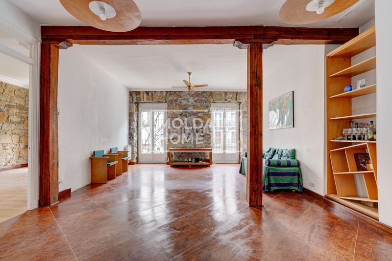 Foto e9ddbc9b-3ffc-435f-9945-6e9a3877aa42. Apartament amb calefacció a Área Romántica Donostia - San Sebastián