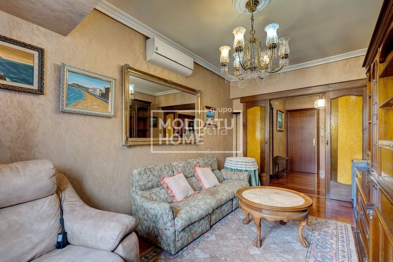 Foto ef4041de-4aa1-4b6e-8996-30bf3f2efcee. Pis amb calefacció a Centro - Mendibil - Santiago Irun