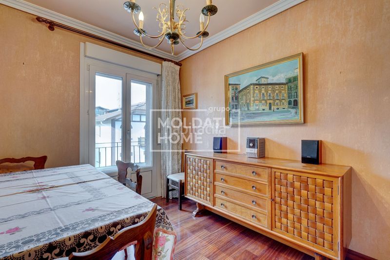 Foto f776b936-820a-4ecb-a4ec-6ba602fad81d. Pis amb calefacció a Centro - Mendibil - Santiago Irun