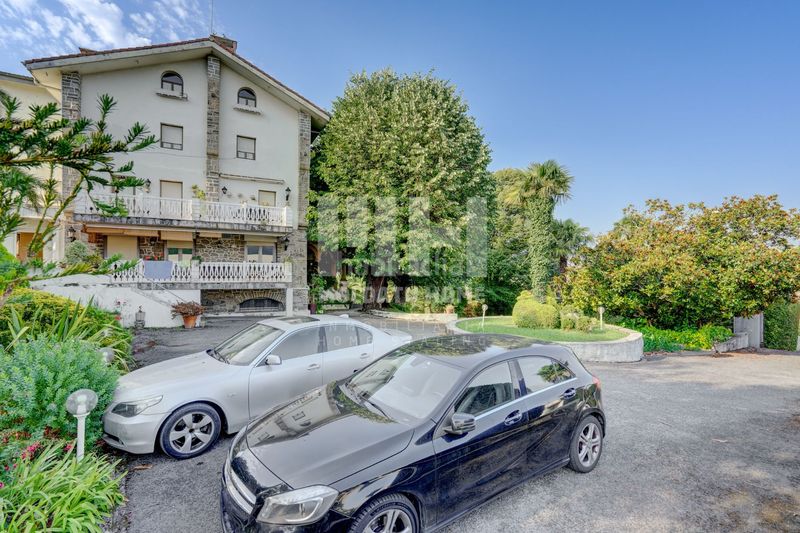 Foto 015da6e3-bb69-4c87-8ba2-81bd008c7bcb. Dúplex amb calefacció aparcament piscina a Centro - Mendibil - Santiago Irun