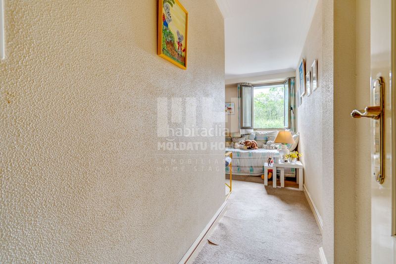 Foto 0c2ef42e-0b85-4328-b600-4521f1839085. Dúplex amb calefacció aparcament piscina a Centro - Mendibil - Santiago Irun