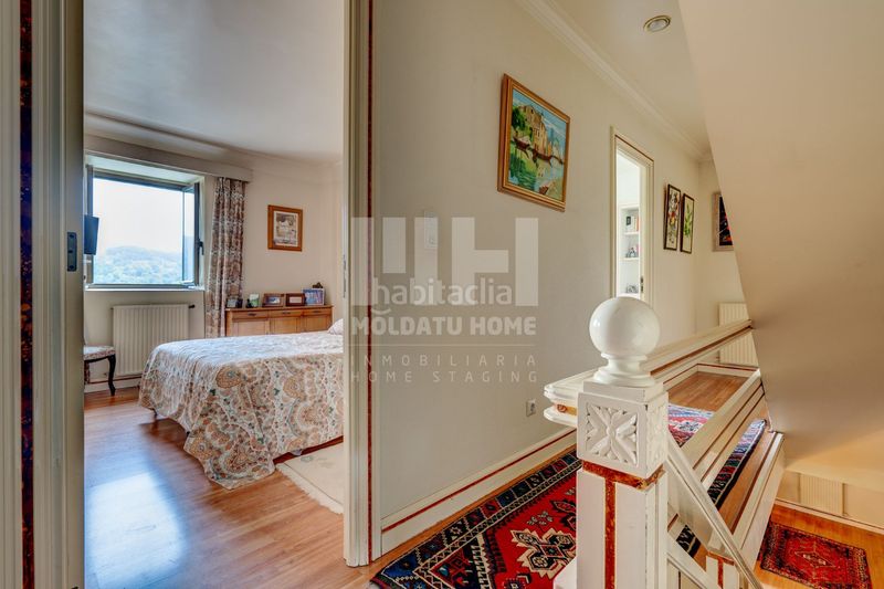 Foto 1bb84225-9679-432f-aa05-f5b62c3ebc1c. Dúplex amb calefacció aparcament piscina a Centro - Mendibil - Santiago Irun