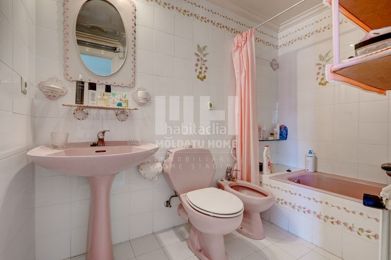 Foto 8e512c05-9164-481d-af80-d2244636ef3e. Dúplex amb calefacció aparcament piscina a Centro - Mendibil - Santiago Irun