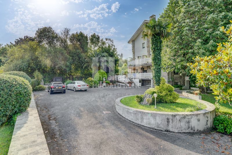 Foto b2fb073f-7d32-45c2-aff0-5a85adc6b70f. Dúplex amb calefacció aparcament piscina a Centro - Mendibil - Santiago Irun