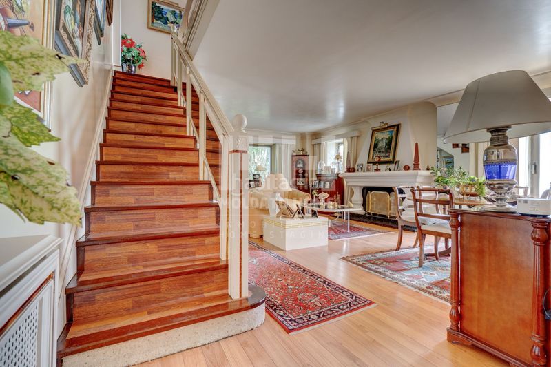 Foto ed8e901b-f5b1-479c-94a2-deb01dbf850c. Dúplex amb calefacció aparcament piscina a Centro - Mendibil - Santiago Irun