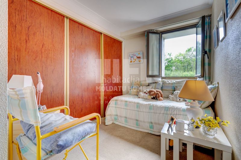 Foto ef9e92ba-8f6d-43ad-b186-92a065881d8f. Dúplex amb calefacció aparcament piscina a Centro - Mendibil - Santiago Irun