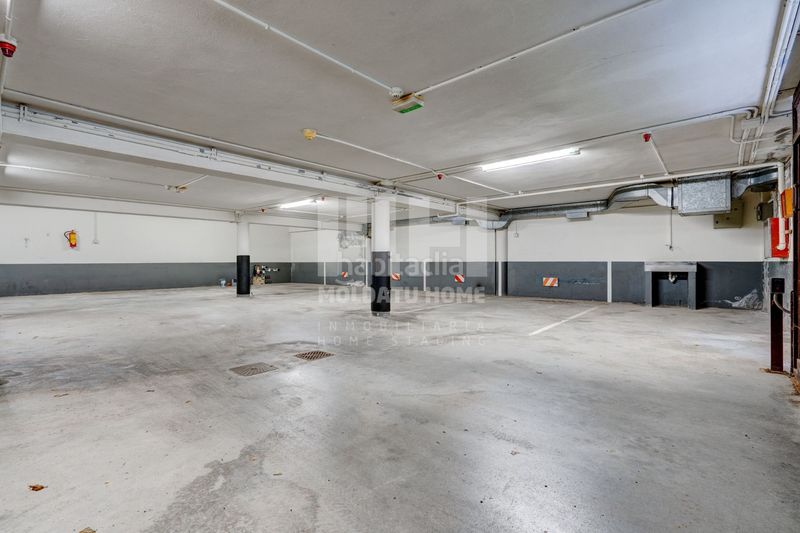 Foto fc920ac7-061c-4bf2-9ca6-421b572a9720. Dúplex amb calefacció aparcament piscina a Centro - Mendibil - Santiago Irun