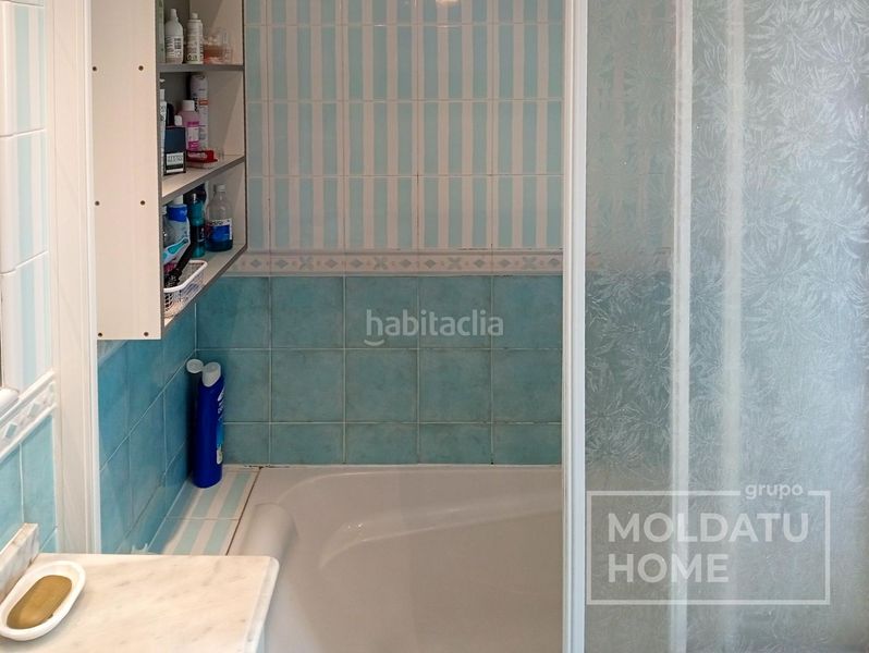 Foto 575fe46e-bc27-45f6-8c2b-f59902894ef5. Casa amb calefacció aparcament a Centro - Mendibil - Santiago Irun