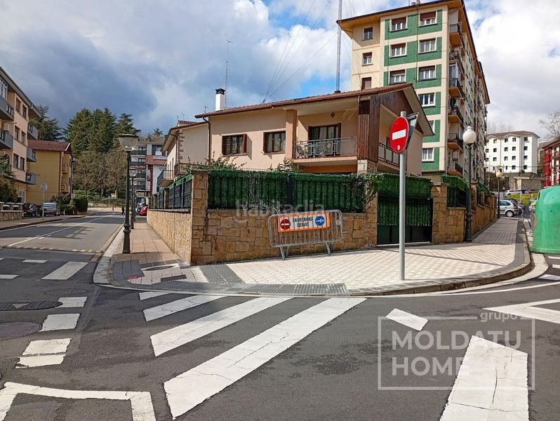 Foto b3c2edc9-6d91-433d-a106-b4a910f90ab4. Casa amb calefacció aparcament a Centro - Mendibil - Santiago Irun