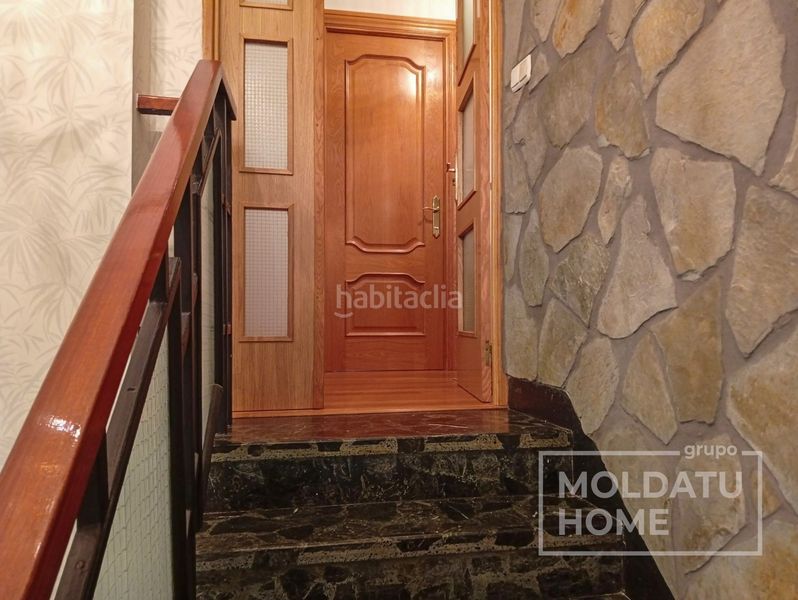 Foto b4f1a828-7bdc-4aa5-9e86-c06a0dc2c6f1. Casa amb calefacció aparcament a Centro - Mendibil - Santiago Irun