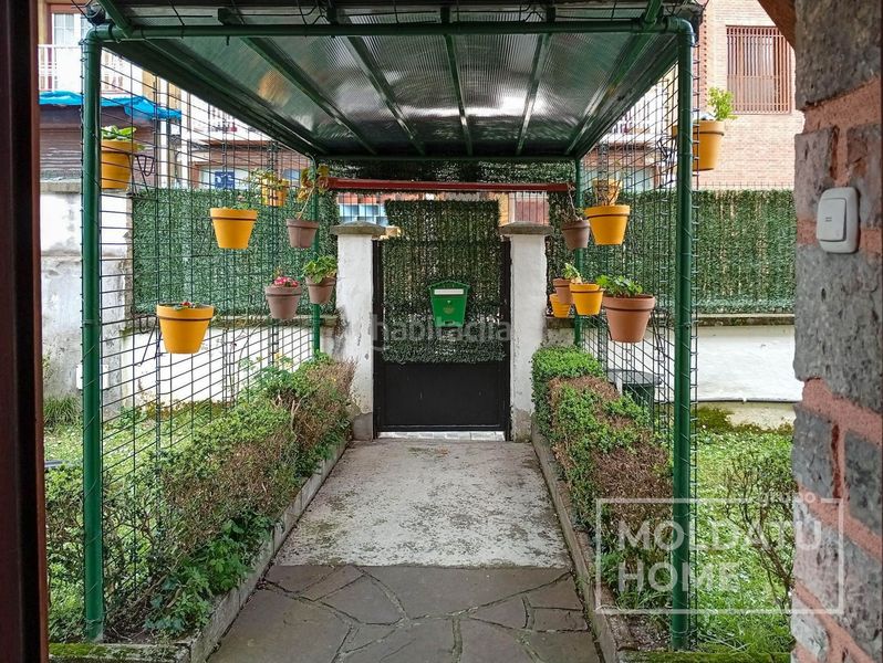 Foto d8195eba-a30a-4513-a05c-b60c337bf4ac. Casa amb calefacció aparcament a Centro - Mendibil - Santiago Irun