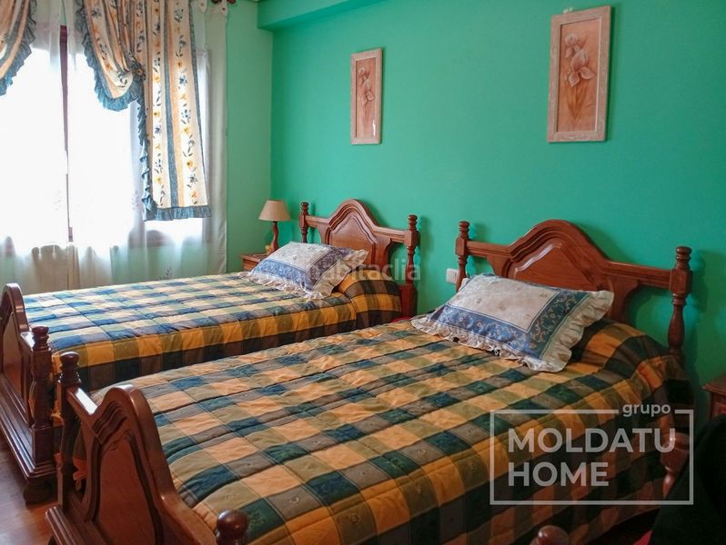 Foto ee743a49-537f-4d09-9572-94f761d1afab. Casa amb calefacció aparcament a Centro - Mendibil - Santiago Irun