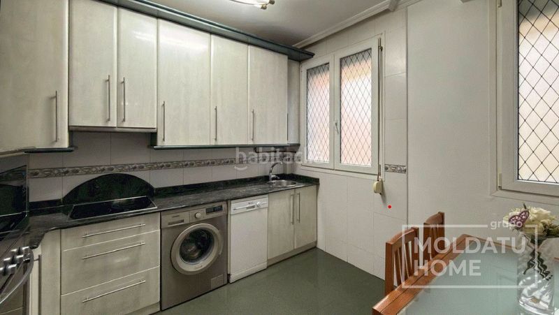 Foto 0ba2b3cb-a334-4d8c-99e2-83781b20e91f. Pis amb calefacció a San Ignacio-Elorrieta Bilbao