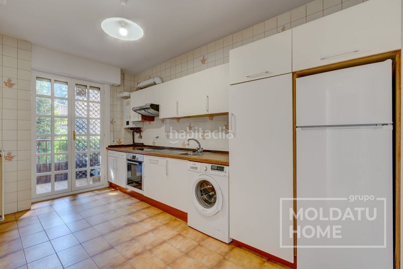 Foto 0ff60d2c-4300-4552-b841-9304a69636cb. Piso  exterior en etxadi en Aiete Donostia - San Sebastián