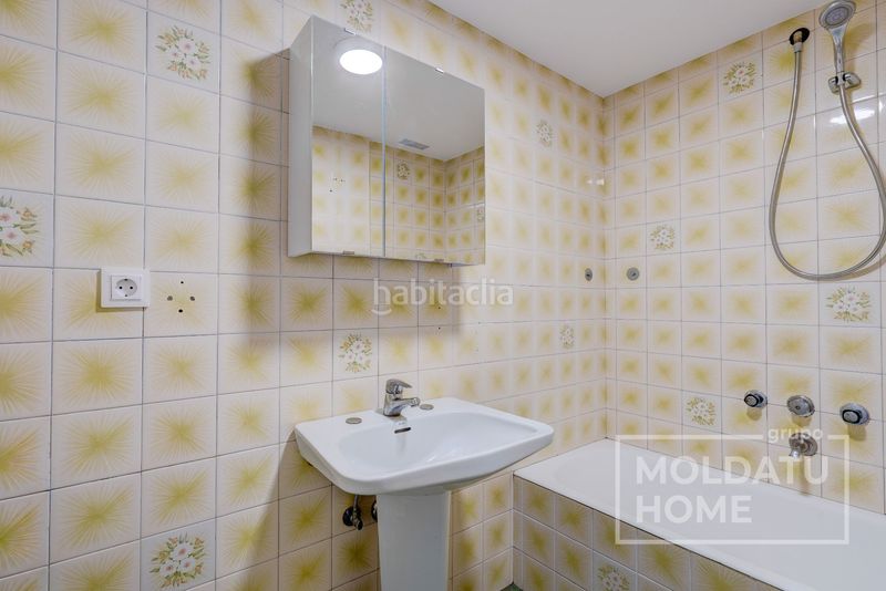 Foto d1777a46-c9e9-4f4e-a531-9c6149353cea. Piso  exterior en etxadi en Aiete Donostia - San Sebastián