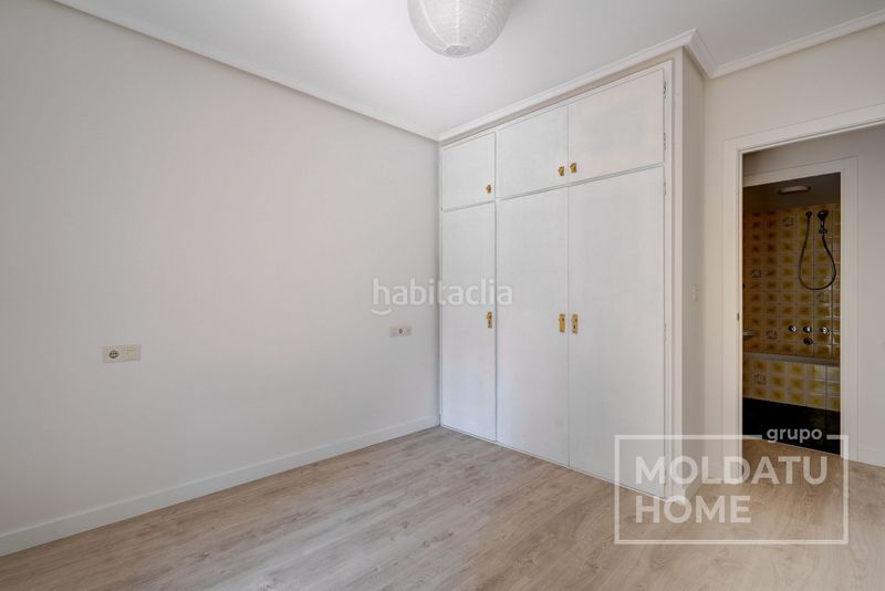 Foto f1c0e912-0995-4e1c-b2bd-e992e0646c23. Piso  exterior en etxadi en Aiete Donostia - San Sebastián