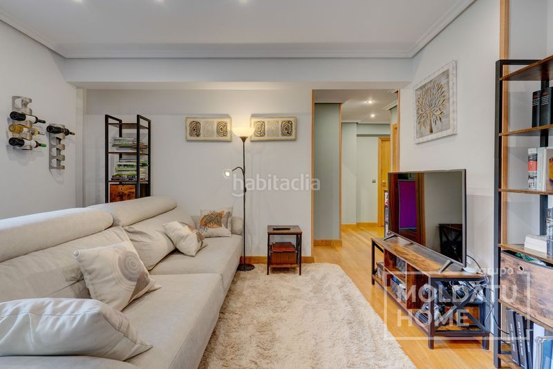 Foto ea279c77-6e18-45f9-a22e-4b21c610844a. Pis amb calefacció a Hernani