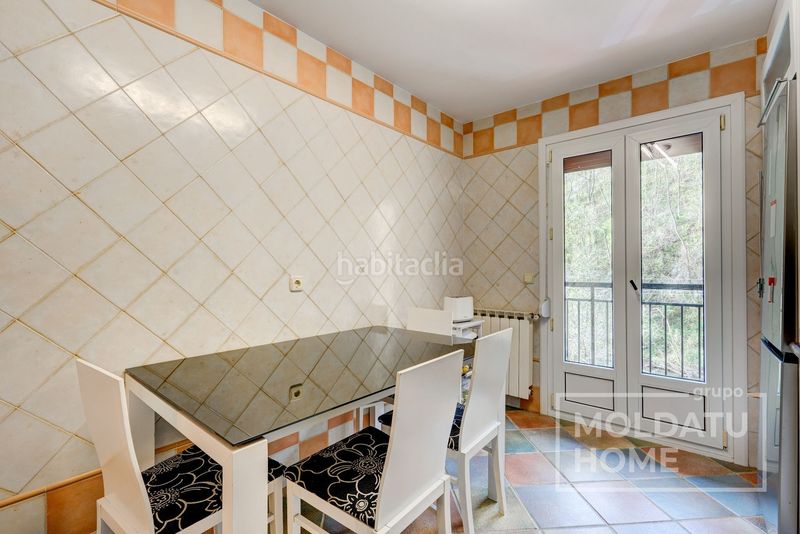 Foto fa247032-6ea0-4f18-a743-dcd4e1f70302. Pis amb calefacció a Hernani