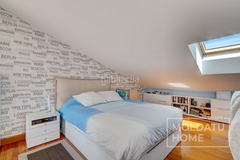 Foto 89e43b1d-d7ac-4353-aeba-4bd83bcddff0. Casa adossada amb calefacció aparcament a Jaizubia - Urdanibia - Puiana Irun