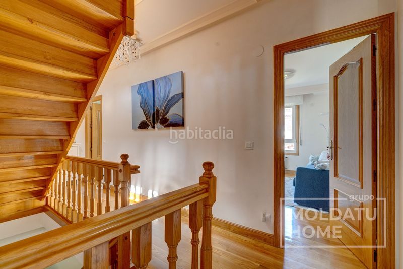 Foto ddbac01f-d7d7-478e-9b42-37a7c2e78b54. Casa adossada amb calefacció aparcament a Jaizubia - Urdanibia - Puiana Irun