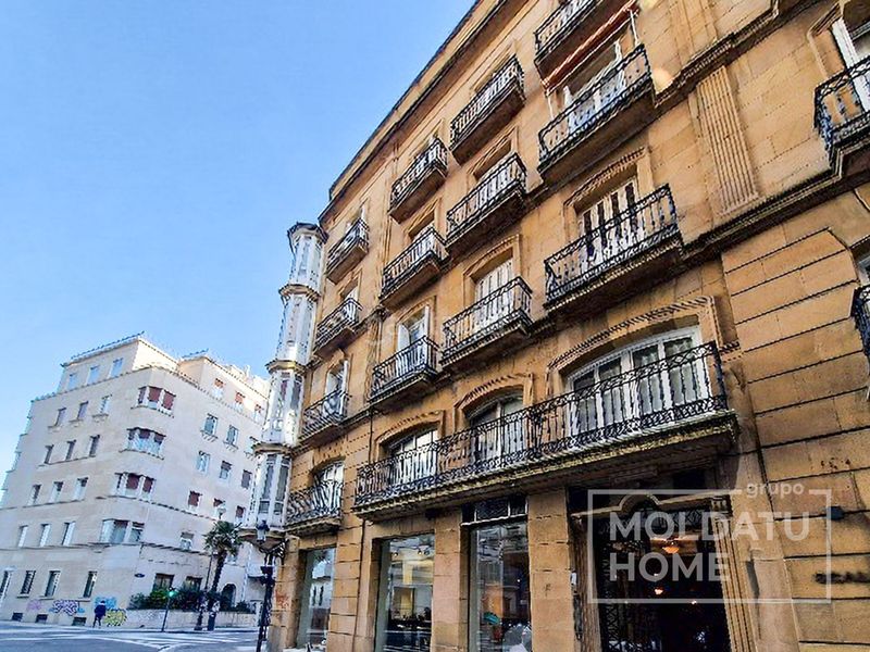 Foto 40b5c462-bb66-4995-ab72-214d9007944f. Apartamento piso en venta con vistas a la concha en Donostia - San Sebastián