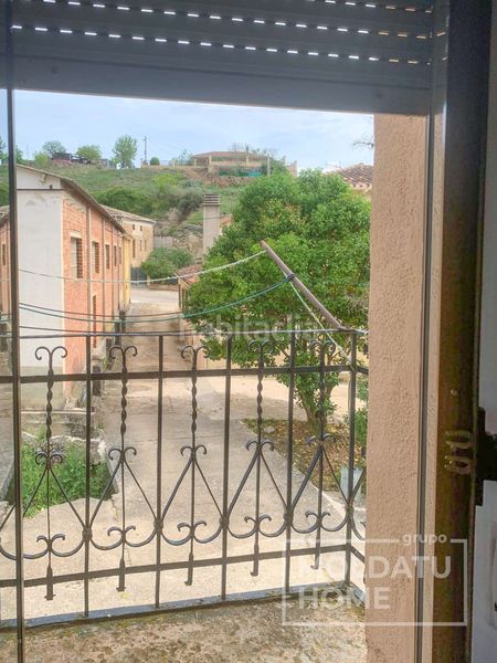 Foto 5d1d8a76-e998-4fd9-9ae6-5e53f5b9674f. Casa amb calefacció a Desojo
