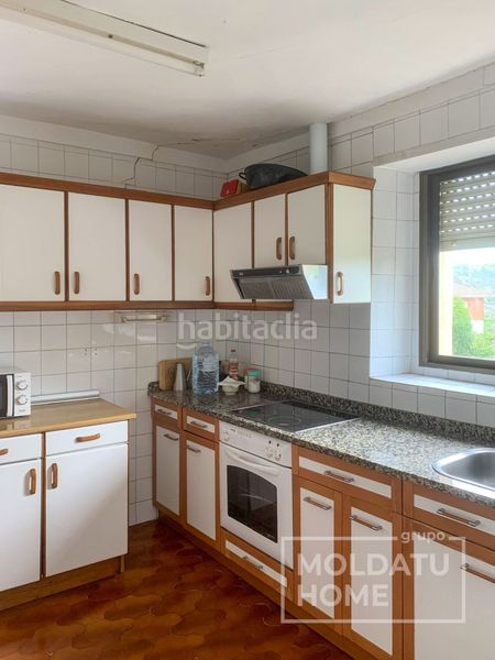 Foto 6d62f5c7-64c5-42ec-a6da-acfbddfbde2c. Casa amb calefacció a Desojo